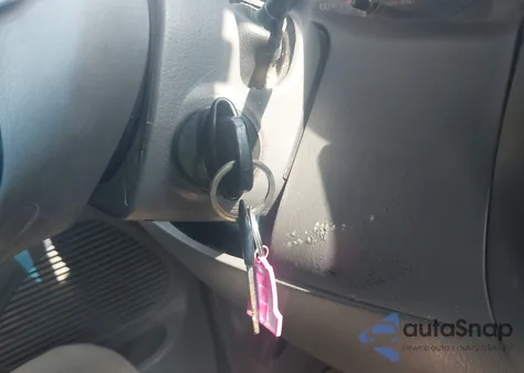 2002 Ford F150 Lariat/Xl/Xlt из США, поврежденный, VIN 1FTRX18W22NA10472